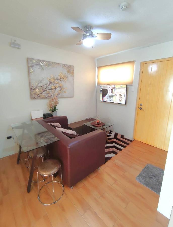 Davao Condo 2Br Pool Wifi Netflix 외부 사진