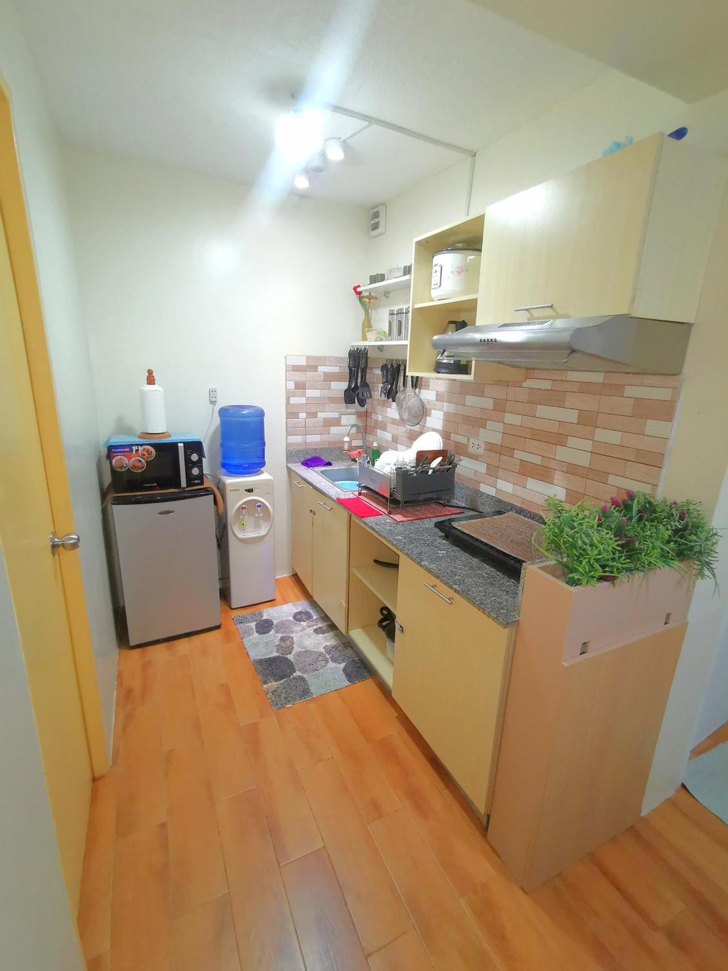 Davao Condo 2Br Pool Wifi Netflix 외부 사진